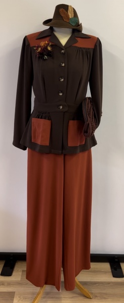 1940s pant suit - colour block brown & rust